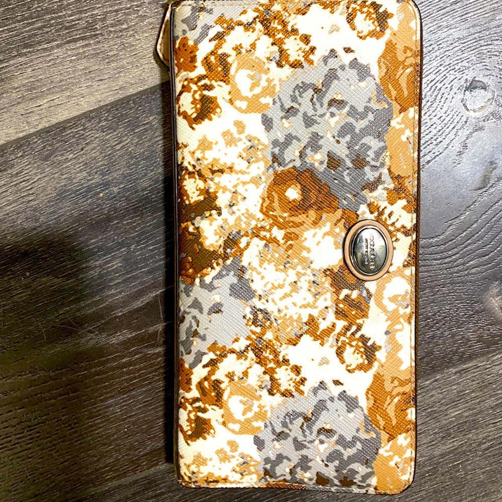 Coach wallet